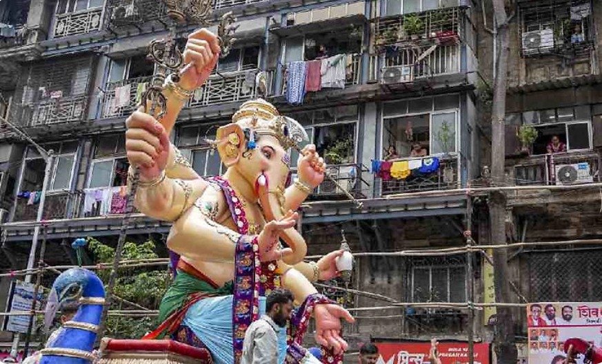ಗಣೇಶ ಮೂರ್ತಿ ಮೆರವಣಿಗೆಯ ಮೇಲೆ ಮೊಟ್ಟೆ ಎಸೆತ: ಎಫ್‌ಐಆರ್ ದಾಖಲು