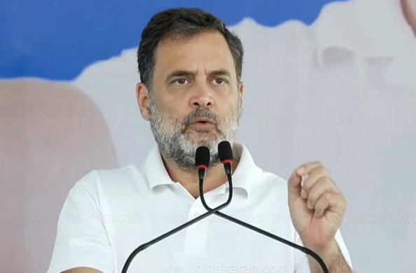 யுபிஐ பரிவர்த்தனைக்கு கட்டணம்; டிரம்பிடம் சாஷ்டாங்கமாக பணிந்த மோடி: ராகுல் காந்தி கடும் தாக்கு