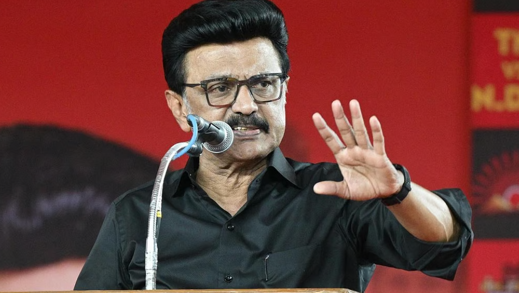 பட்டினப்பாக்கத்தில் தலைமைச் செயலகம் கட்ட முயற்சித்தால் மீனவர்களுடன் இணைந்து திமுக போராடும்: ஸ்டாலின் எச்சரிக்கை