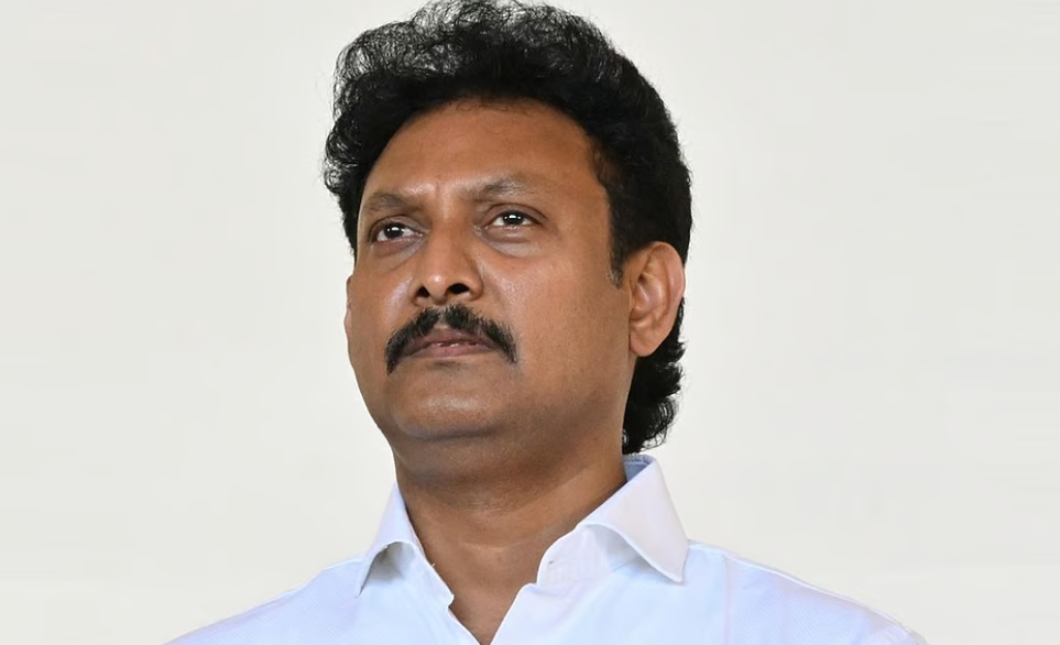 தனியார் பள்ளிகளிடம் ரூ.100 கோடி மோசடி புகார்: அன்பில் மகேஸின் நண்பரிடம் விசாரணை
