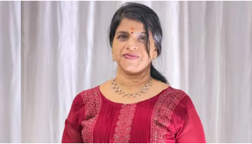 ഈ മാസം 16-നാണ് വിദ്യ കൈയിലെ കൊഴുപ്പ് നീക്കം ചെയ്യുന്നതിനുള്ള ശസ്ത്രക്രിയയ്ക്ക് വിധേയയായത്